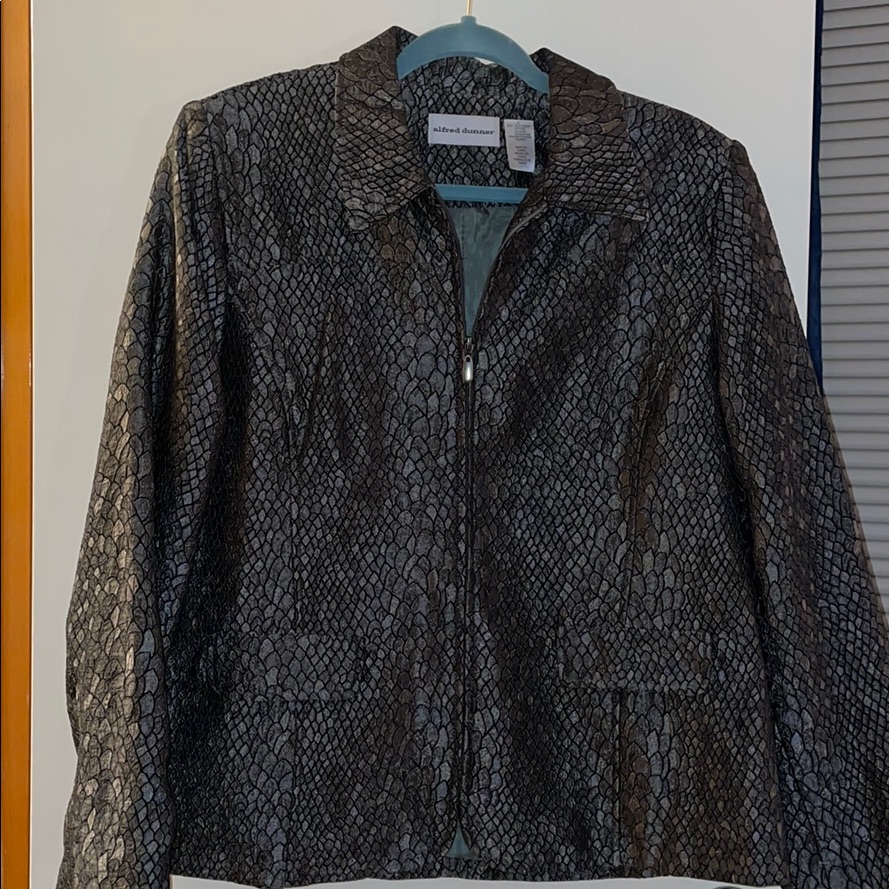 Nwt Gray Patterned Jacket